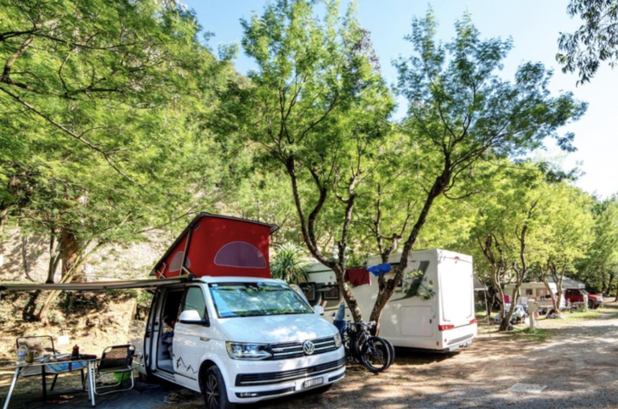 Camping Nature & Mer Tahadart - Bungalows Briech Екстериор снимка